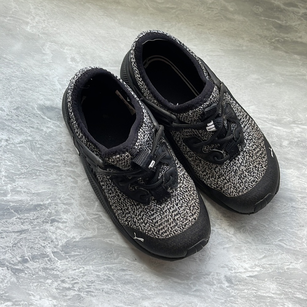 Puma Shoes - Picture 2 of 3
